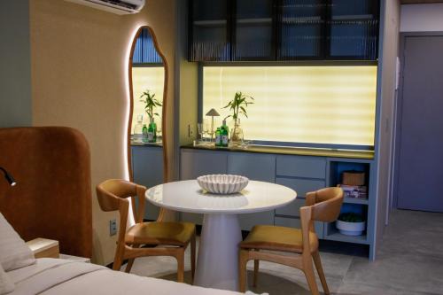 Pajucara Apartment | New Time Conforto e Sofisticacao a Beira Mar