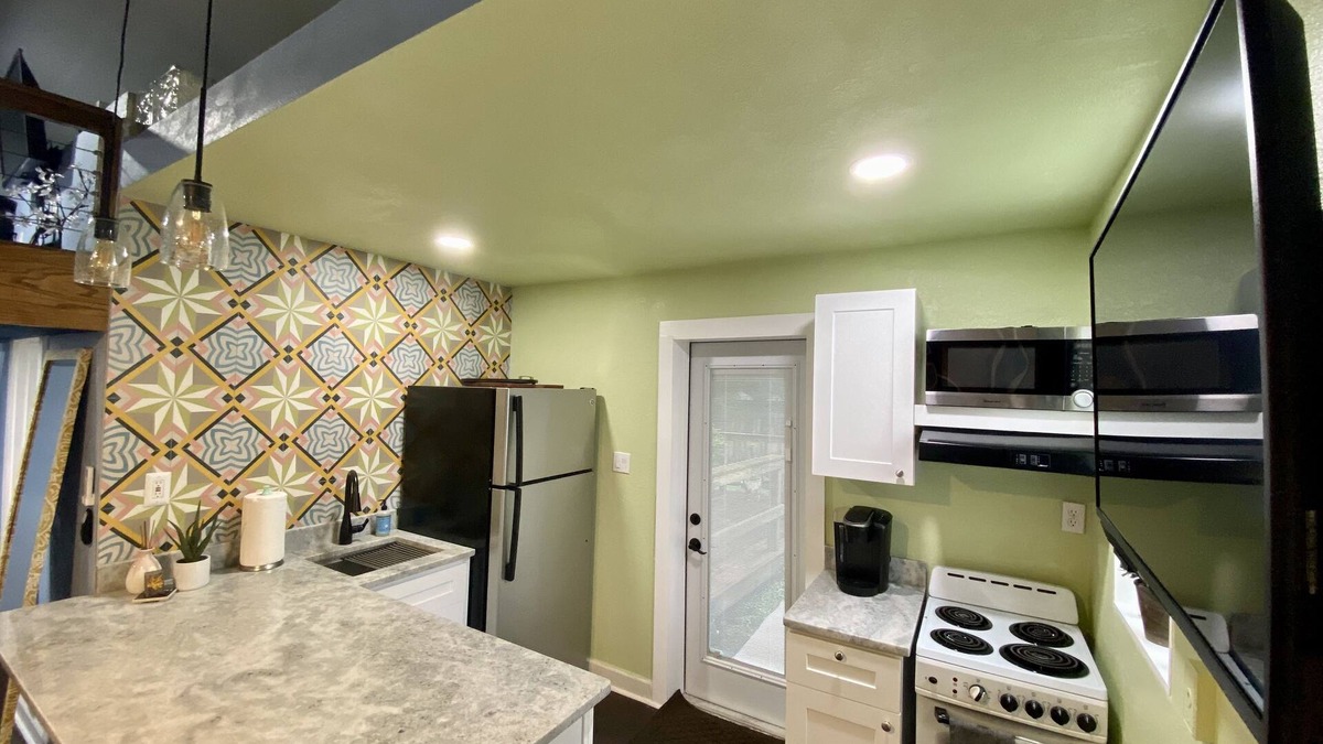 South Seminole Heights Apartment | NEW Tiny Studio Loft in Sem Hghts at River Crest