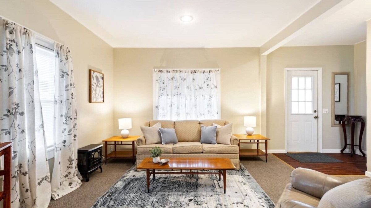 Rochester House | NEW to VRBO-Central Rochester 2BRDM w/Yard!
