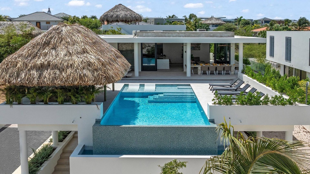 Jan Thiel Villa | New Villa Vista Royal! Within walking distance Jan Thiel beach, great location.