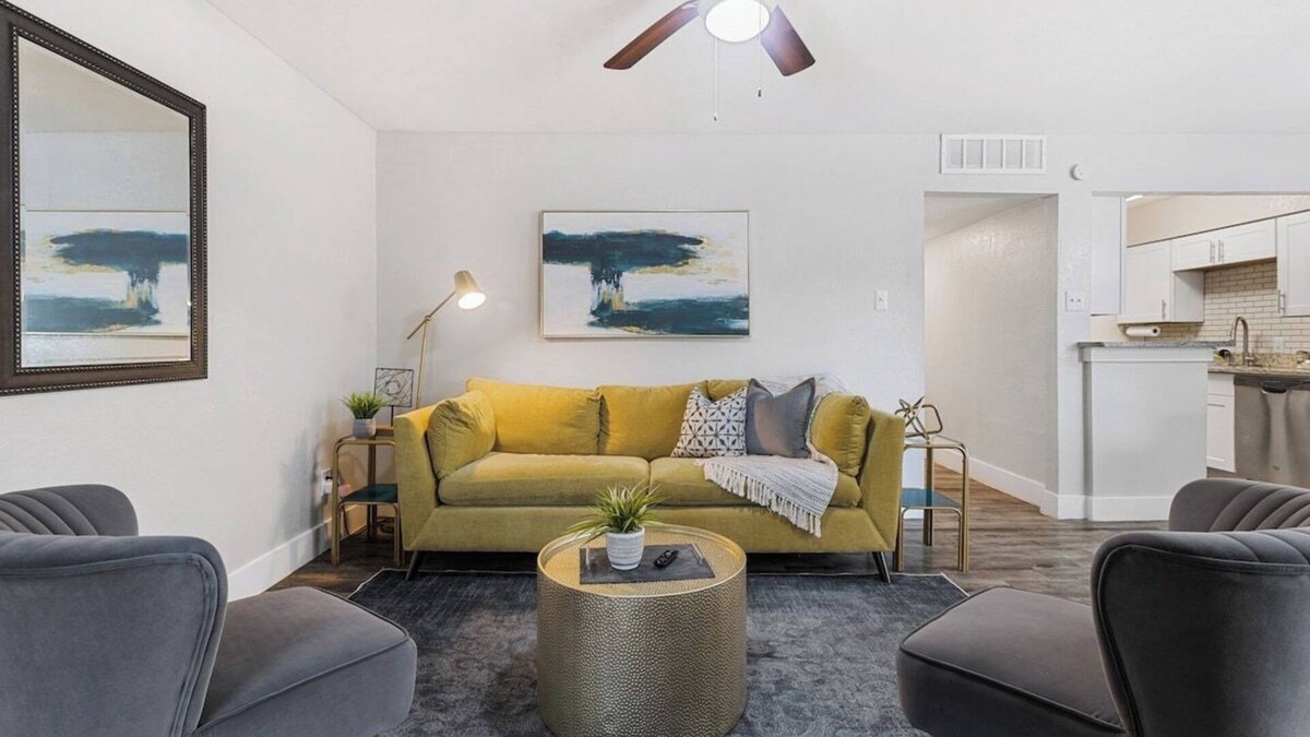 Arlington Apartment | New! Walk to AT&T and Global Life - Cozy Retreat