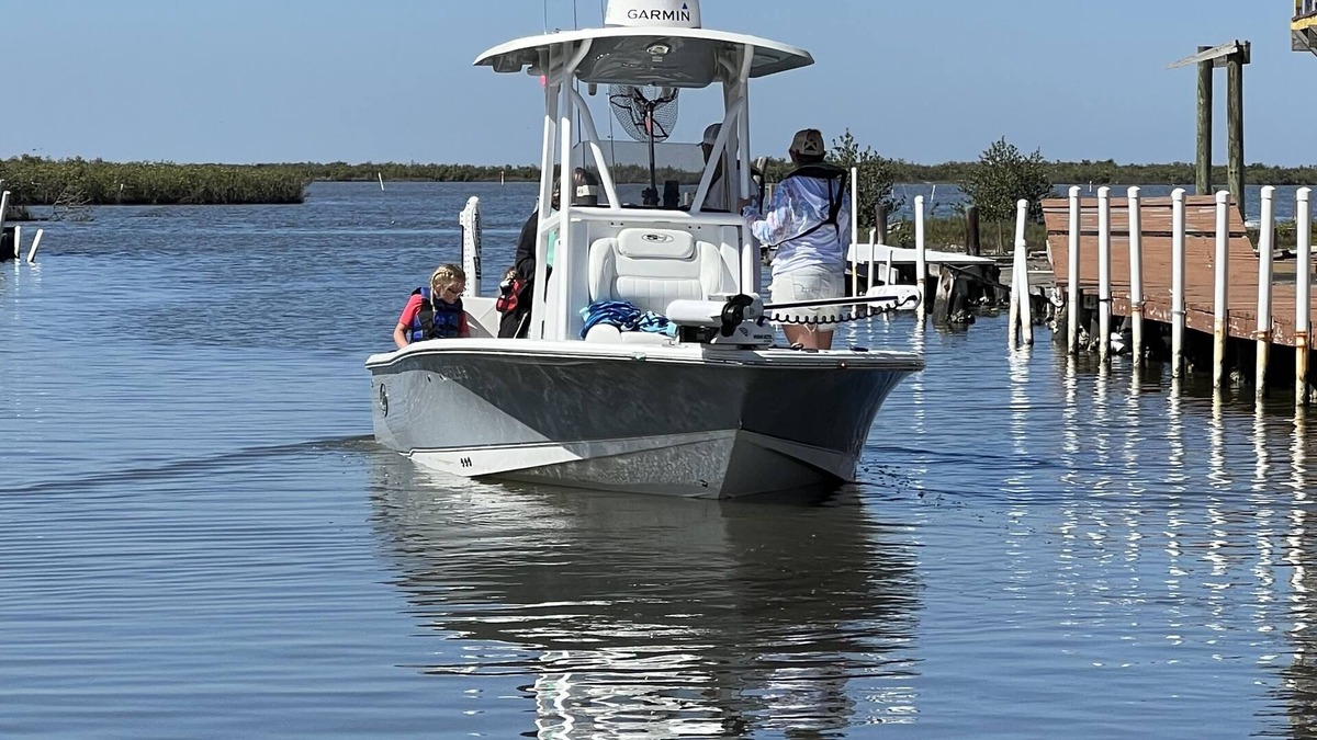 Golden Meadow House | NEW water front 3bed 2.5bath camp with boat launch & ice maker.