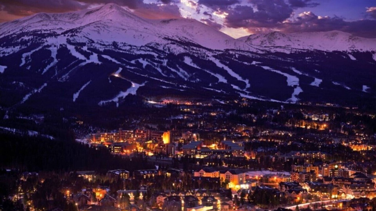 Peak 9 Resort | New Years Eve Week Valdoro Mountain Lodge Breckenridge, CO 12/30/2023-01/06/2024