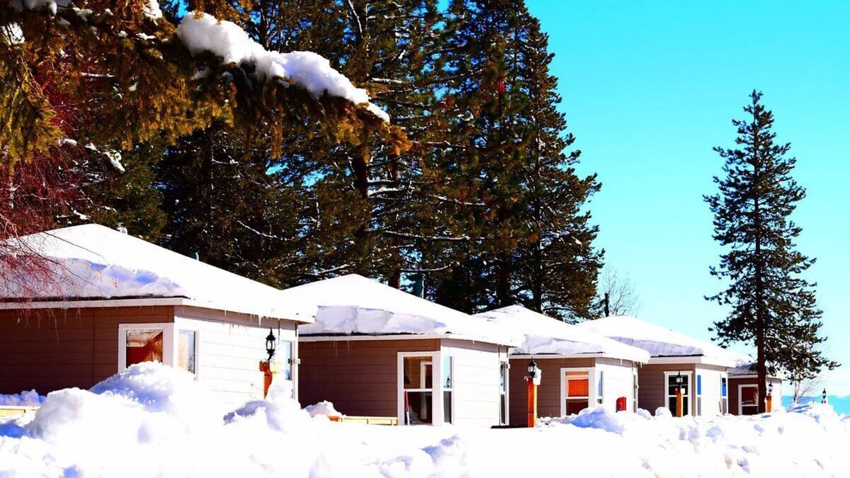 Tahoe Vista Cottage | New Years ON THE LAKE @ classic Tahoe resort