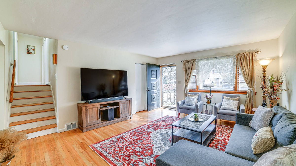 Binghamton House | New York Abode: 2 Mi to Binghamton University!