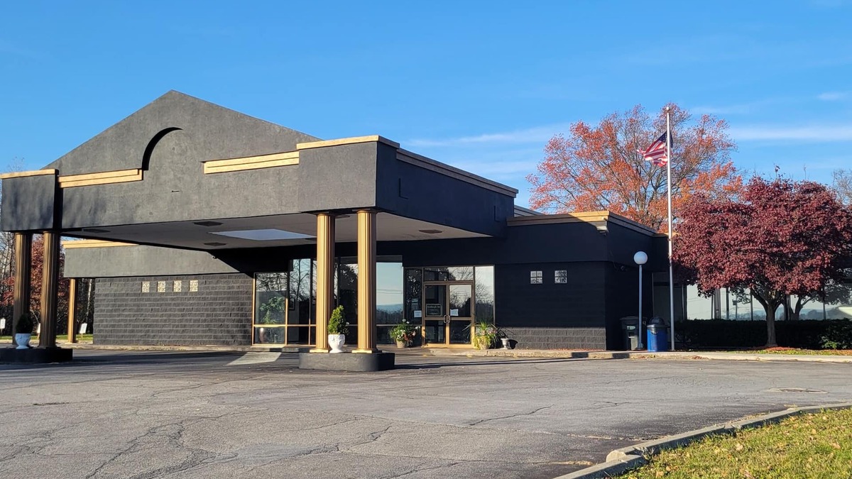 Newburgh Hotel | Newburgh Inn
