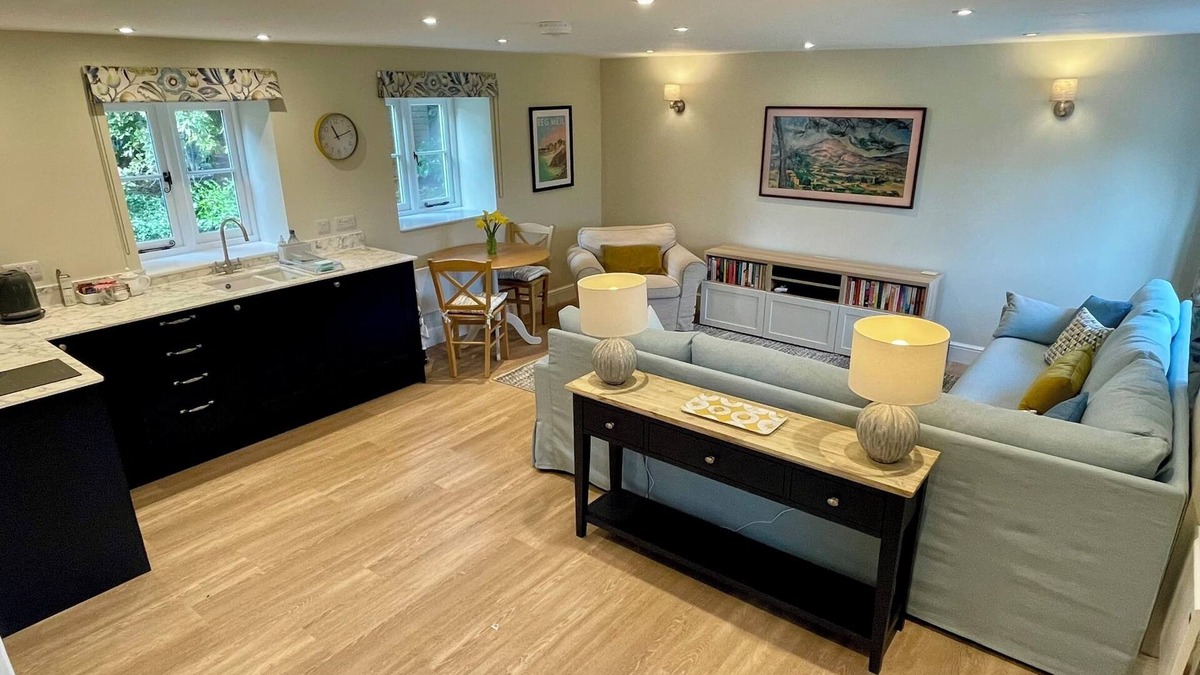 Tadley Apartment | Newly built 1 bedroom apartment in rural village