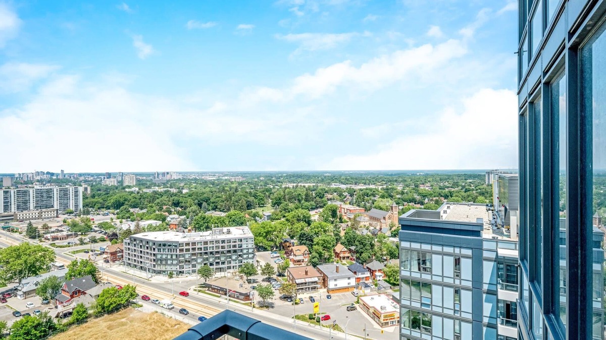 Kitchener Apartment | Newly Built 22nd Floor Condo w Stunning Views