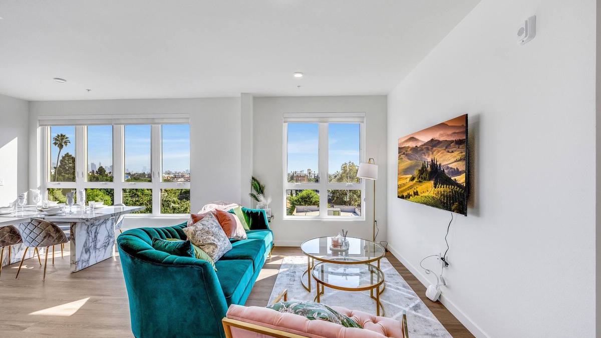 Hollywood Apartment | Newly Built 2BR in the Heart of Hollywood