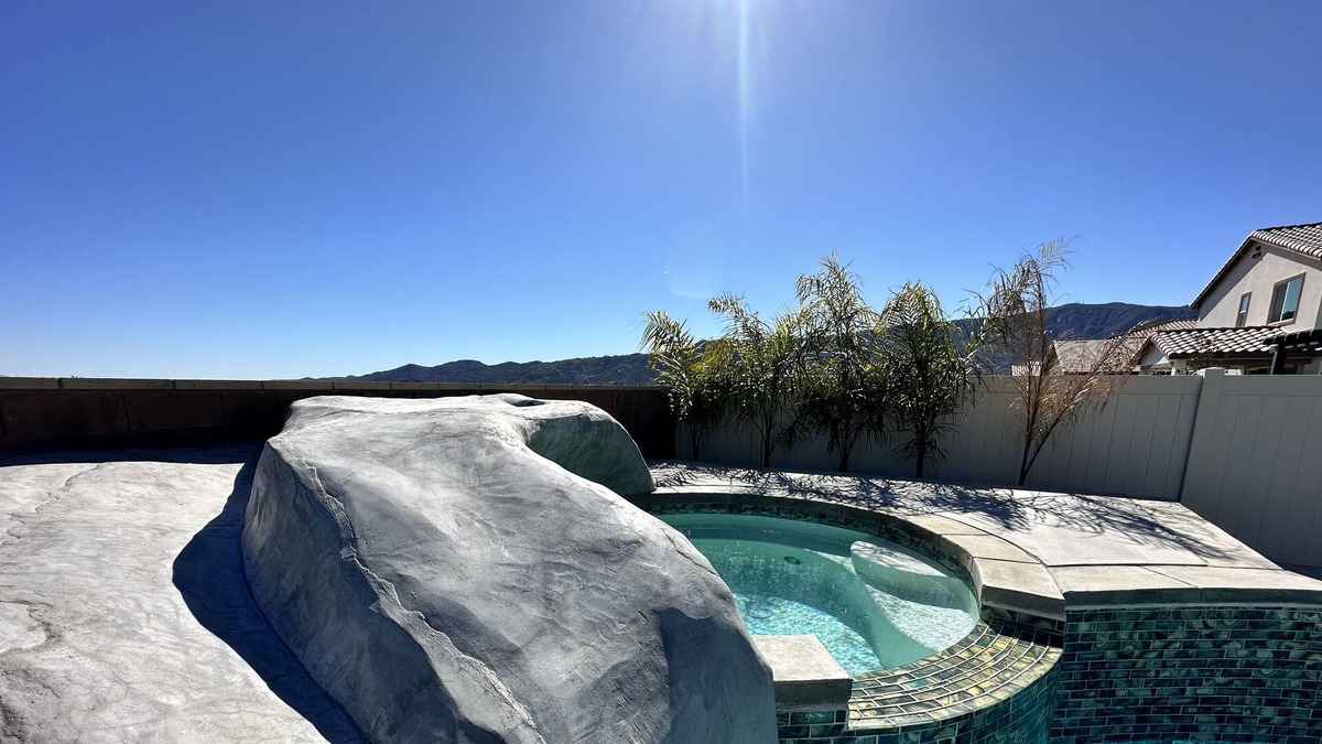 Lake Elsinore House | Newly Built 4 Bedroom 2.5 Bath Pool/Spa House near Temecula Vineyards