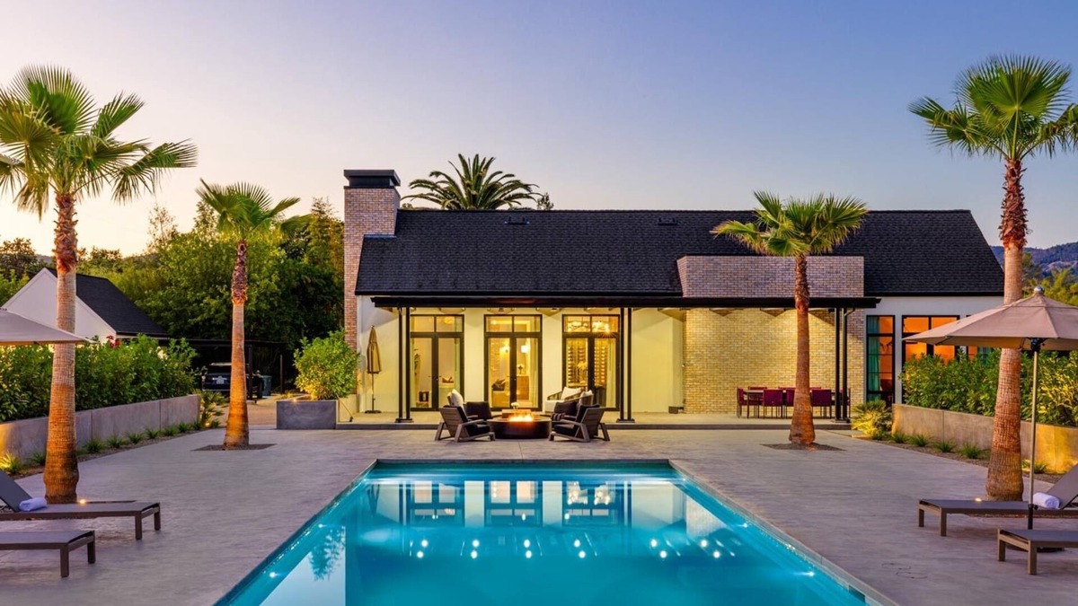 Sonoma Villa | Newly Built Contemporary Villa