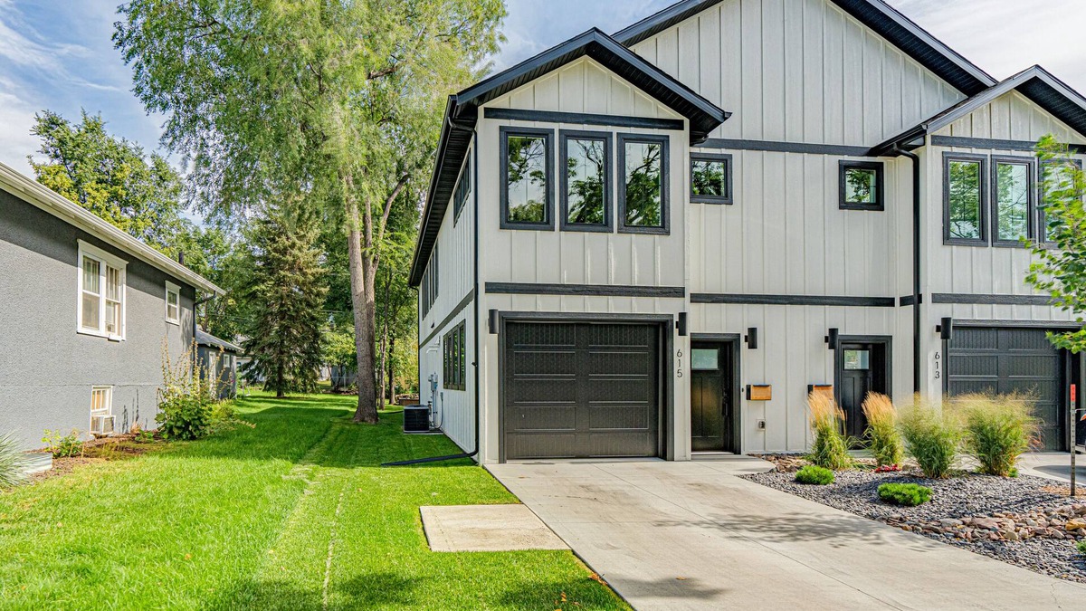 Bismarck House | Newly Built Downtown Townhome