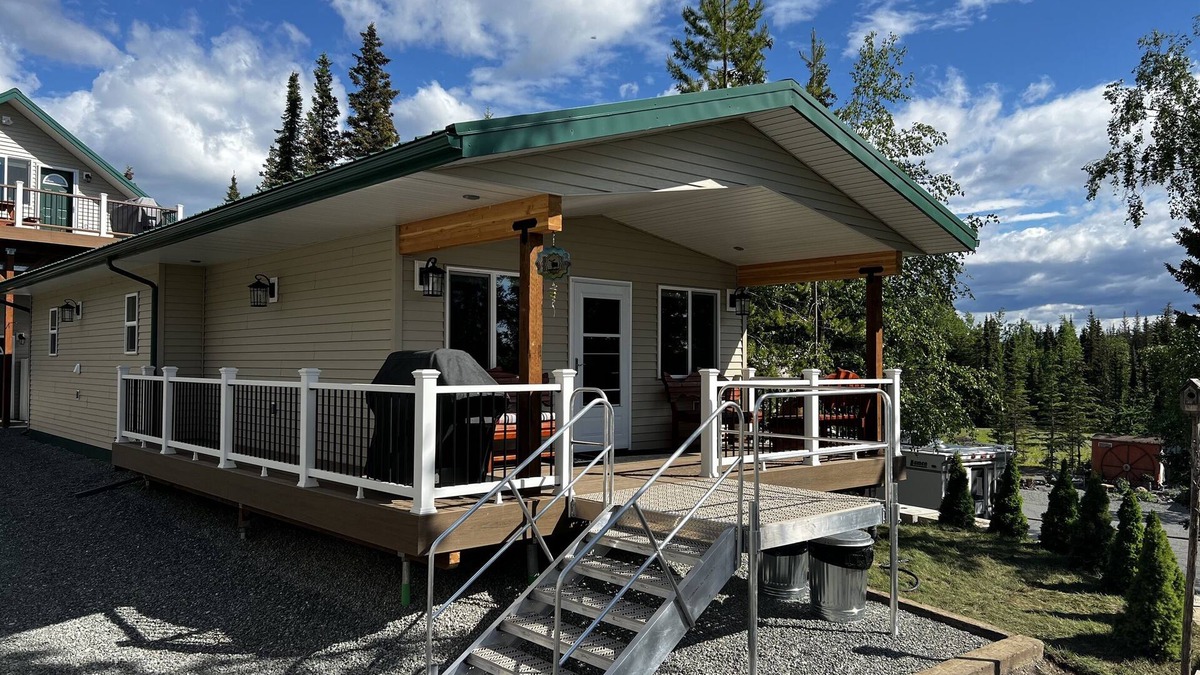 Sterling Cabin | Newly Built: Kenai River Front Cabin with 2 Bedrooms - Premier Fishing Location