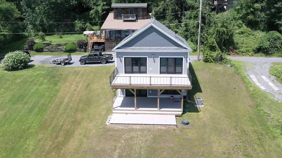 Saratoga Springs House | Newly Built Lakefront Home - Less than 5 minutes to the track!