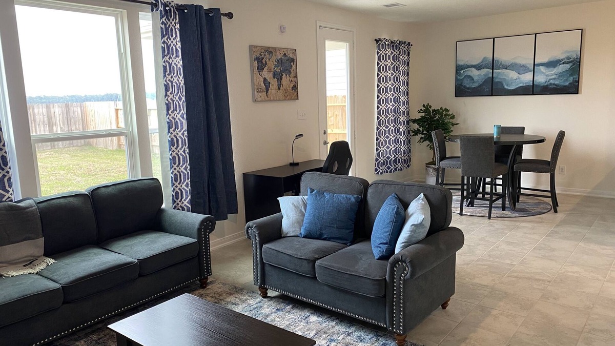 Spring House | Newly Built Spacious Modern & Family Friendly Home