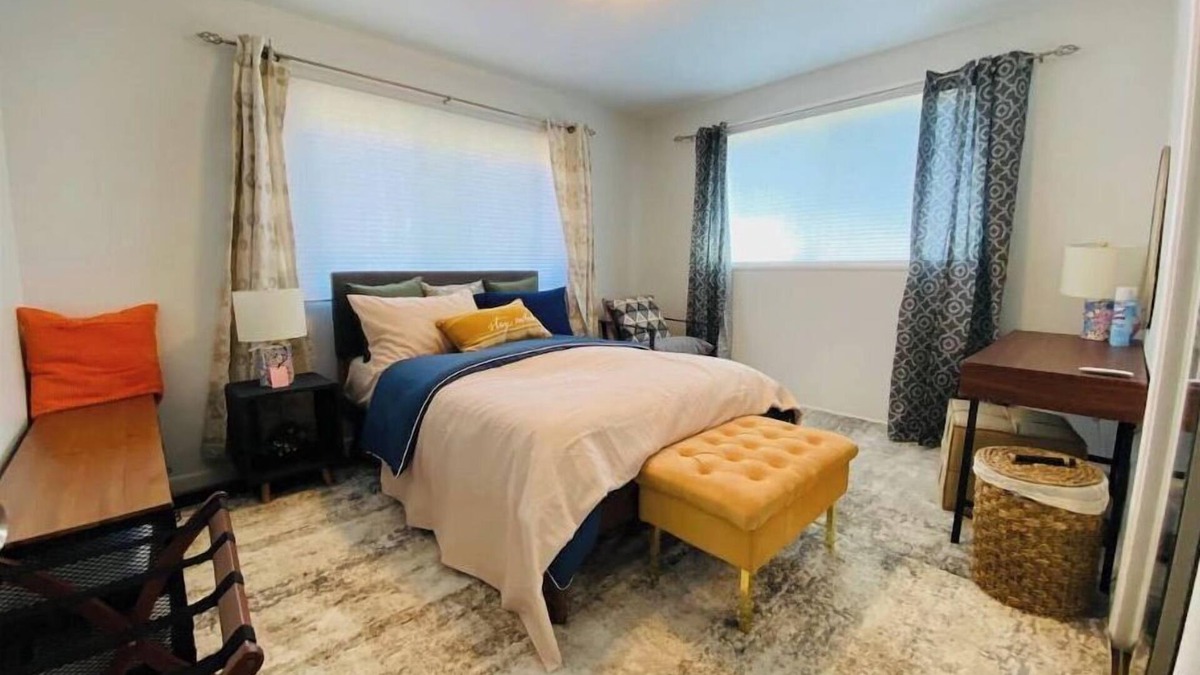 Daly City House | (:Newly Cozy 4 Beds and 2 baths Unit for you:)
