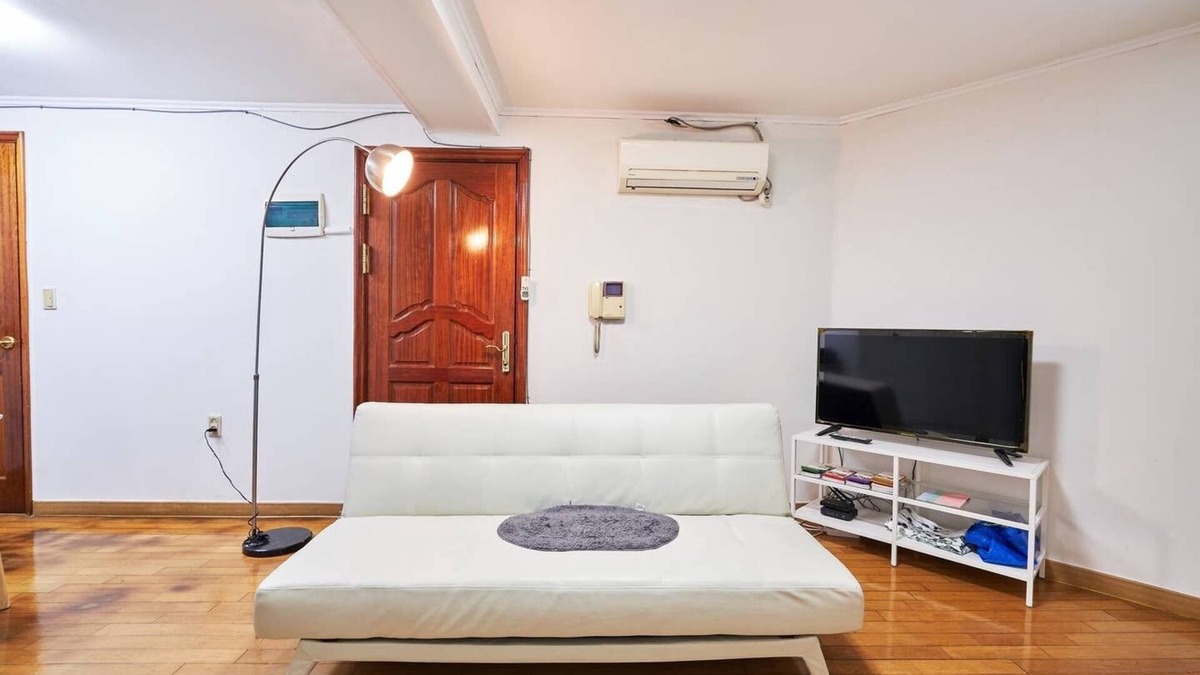Myeongdong House | ★NEWLY★ MYEONGDONG FAMILY HOUSE MAX 10~11 persons