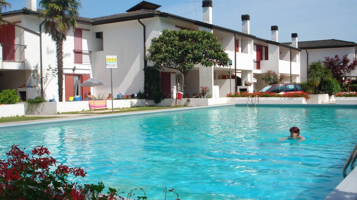 Porto Santa Margherita Villa | Newly renovated villa with private garden