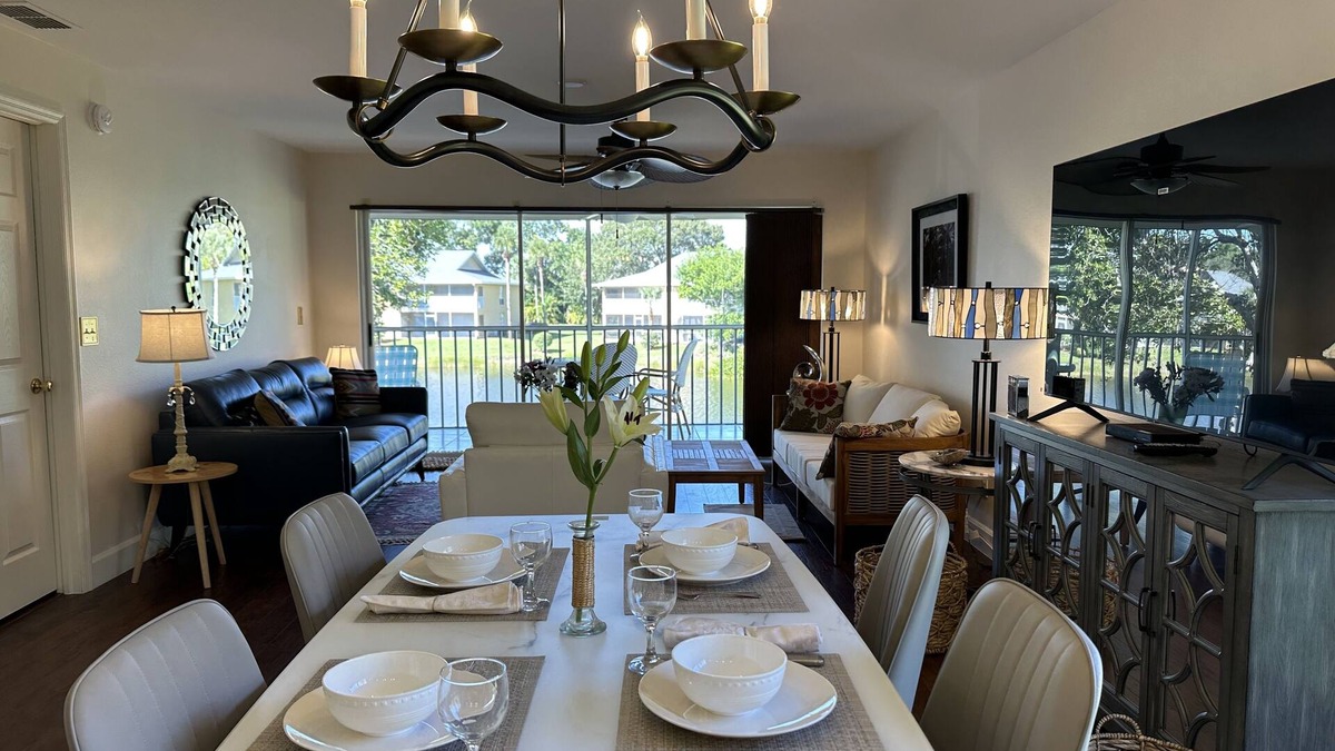 Imperial Golf Estates Apartment | Newly remodeled 2 bedr+den, 2 baths, balcony with lakeview in n N Naples Florida