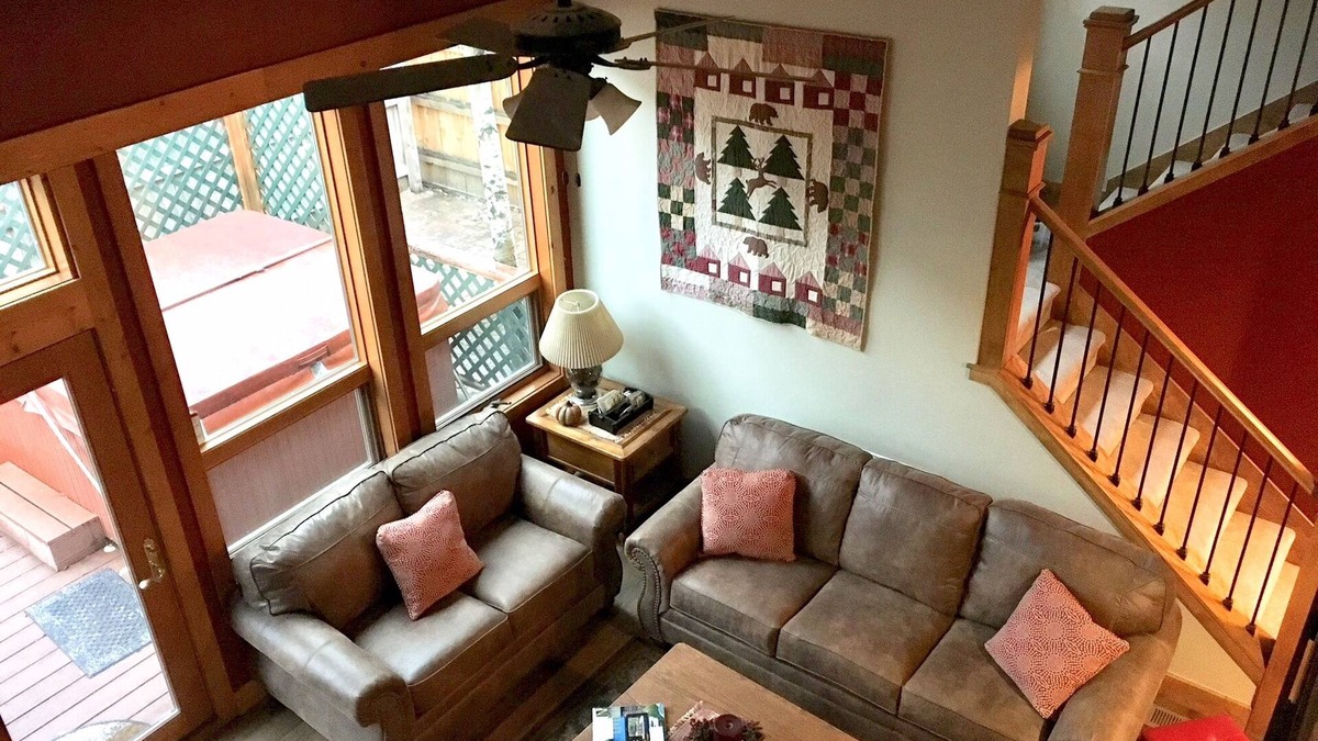 Frisco House | Newly Remodeled-2 Masters & 2 Gathering Areas. Hot Tub. Walk to Town