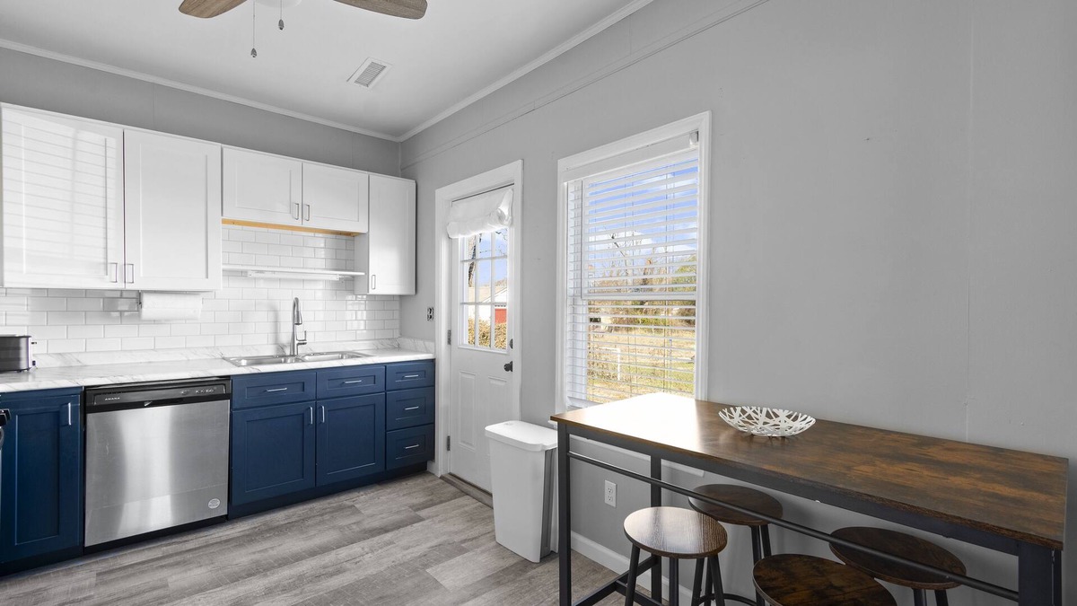 Greensboro House | Newly remodeled 3/1 home near Revolution Mill