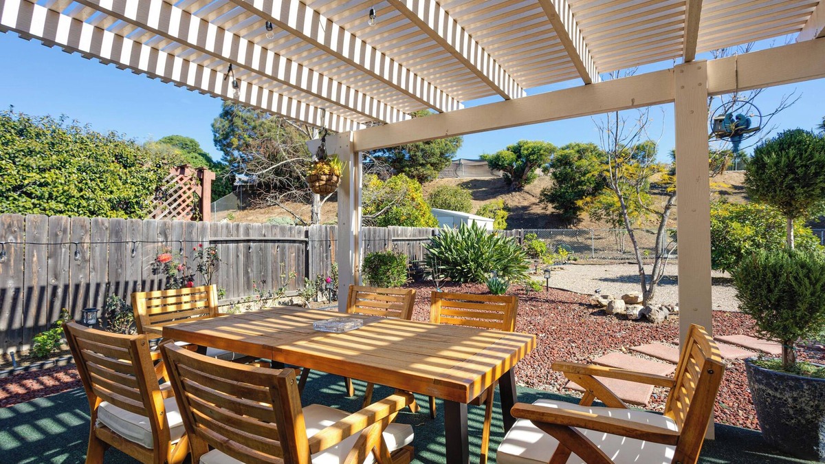 Country Club House | Newly Remodeled Home