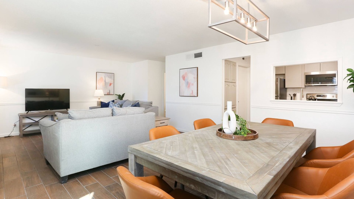 Leon Valley House | Newly Remodeled House in a Quiet Neighborhood.