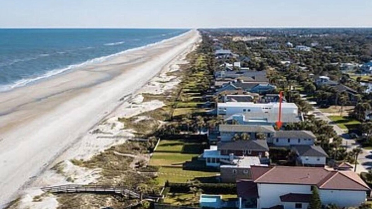 Jacksonville Beach House | Newly Renovated Oceanfront House near Ponte Vedra Beach and a few miles from TPC