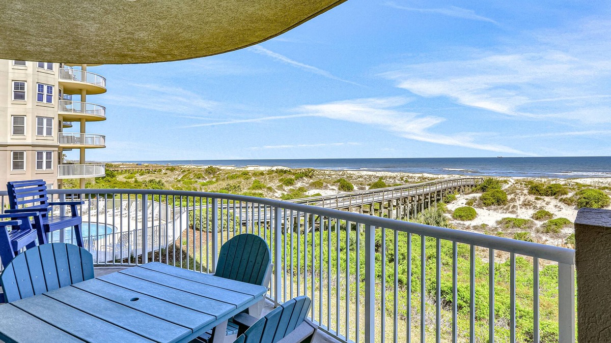Amelia City Condo | Newly Renovated, Oceanfront Condo with Balcony, WiFi, Laundry & Shared Pool