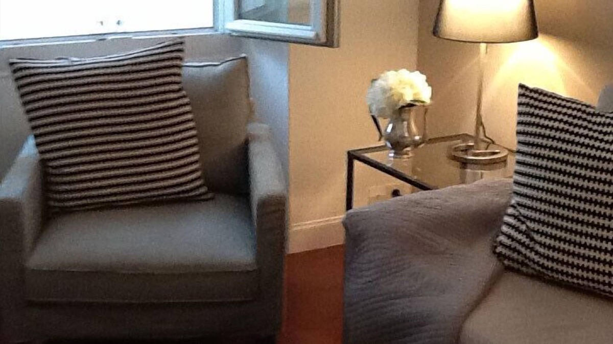 Le Suquet Apartment | Newly Renovated 1 Br Apt In Oldtown - Short Walk To Festivals & Beach