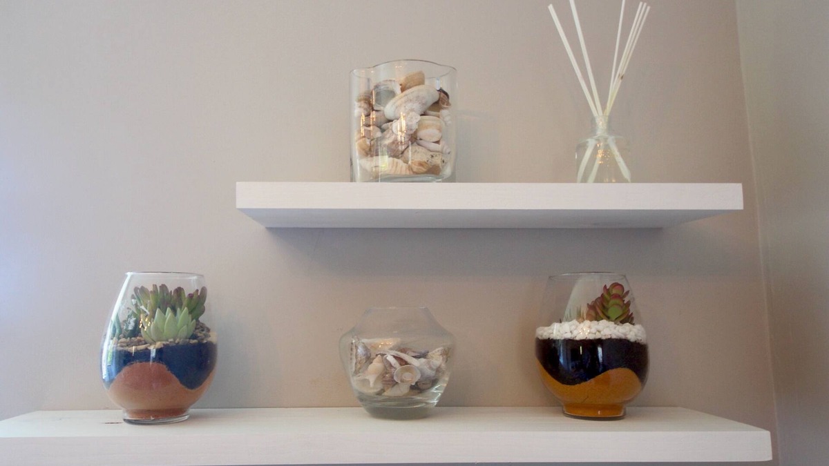 Camps Bay Apartment | Newly renovated 2 bed 2 bath sun drenched west facing sea view apartment