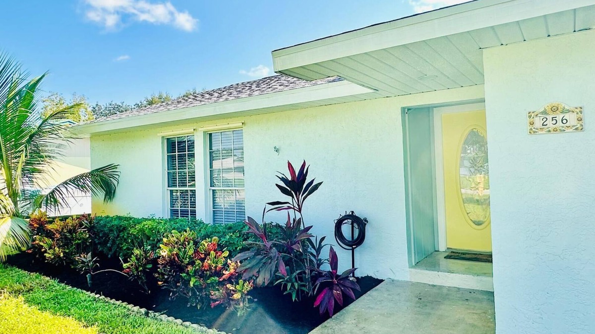 Vero Beach South House | Newly Renovated 4-bedroom Oasis with Private Pool & Hot-tub- Minutes to Beaches