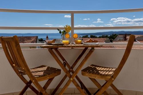 Promajna Apartment | Newly renovated apartment with a beautiful sea view Emili