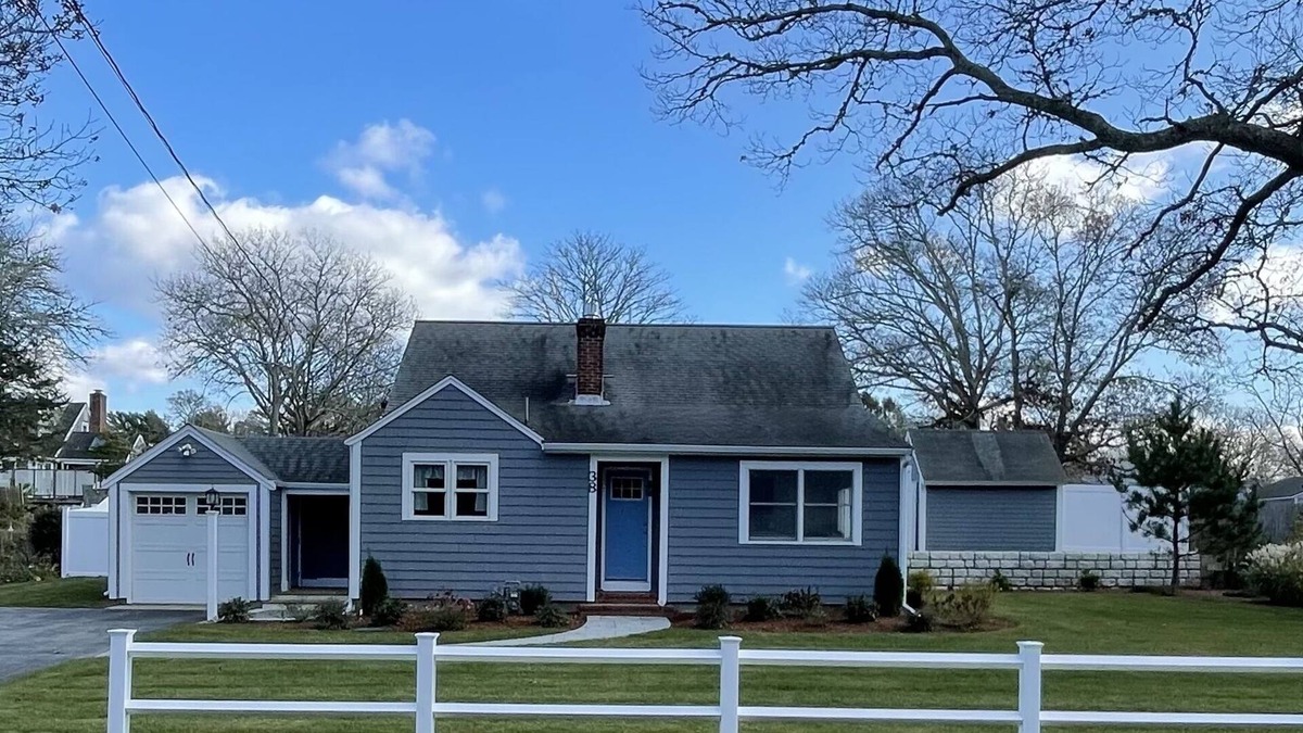 Buzzards Bay House | Newly Renovated Cape House, 3 Bedrooms, Outdoor Pool, Walking distance to Canal