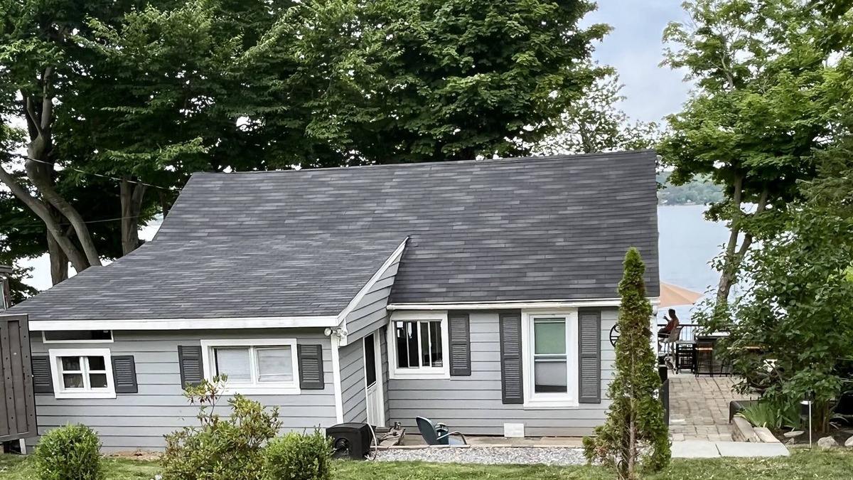 Skaneateles Cottage | Newly renovated cottage on Skaneateles lake with spectacular views!