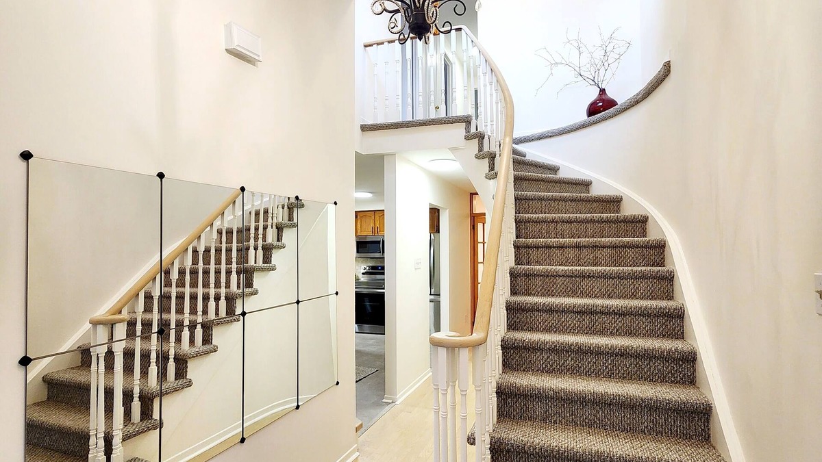 Fisherville House | Newly Renovated Detached House in North York