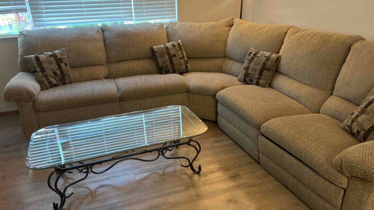 Martinez Apartment | Newly Renovated Downtown Apartment