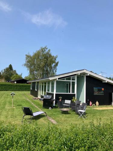 Skibby House | Newly Renovated House In Beautiful Hyllingeriis!