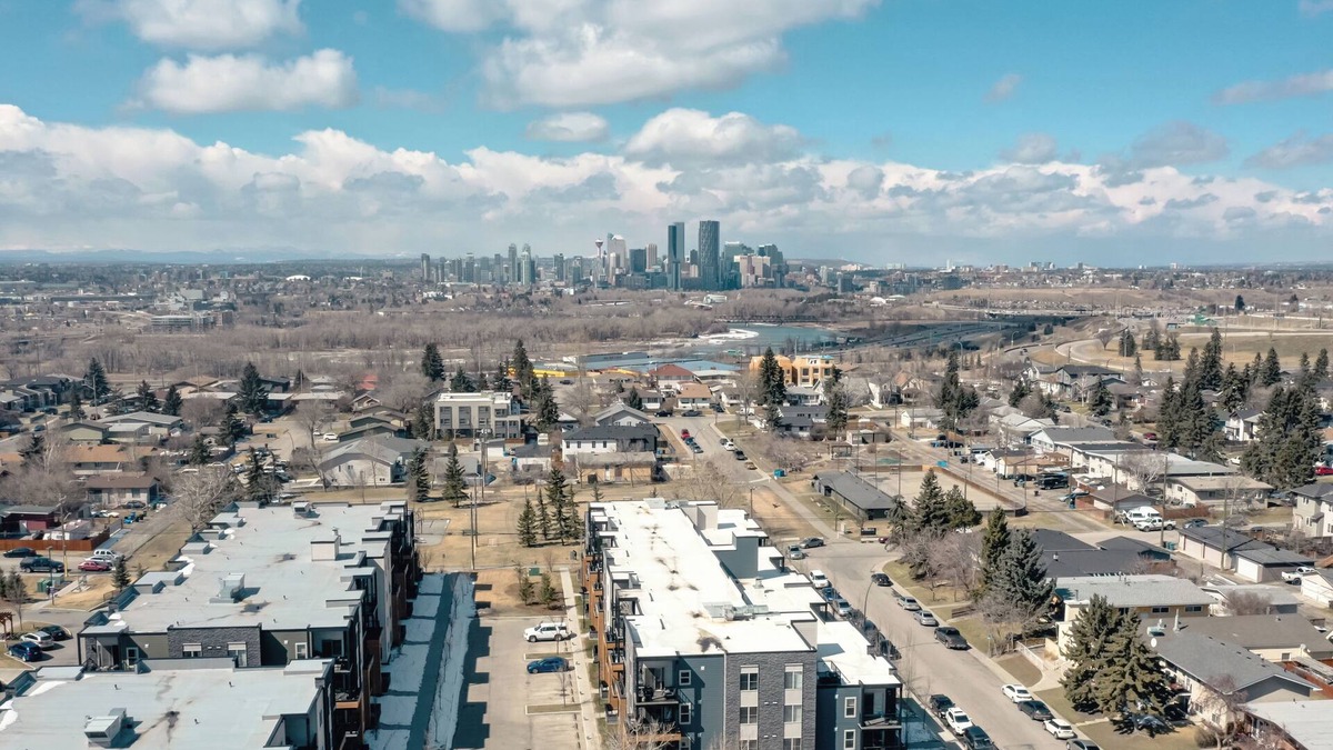 Radisson Heights - Albert Park House | Newly Renovated Inner City 2BR Suite Minutes to DT