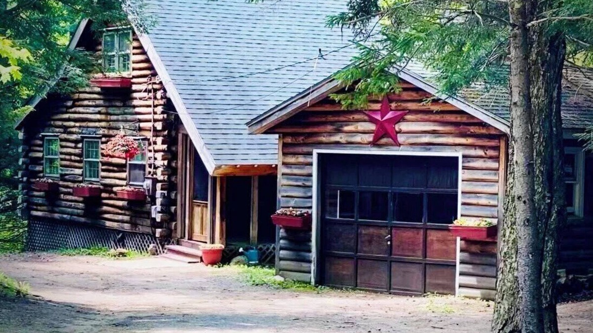 Tupper Lake Cabin | Newly renovated kitchen and baths!