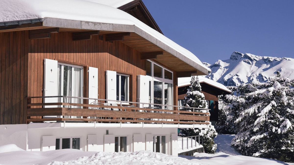 Murren Ski Chalet | Newly renovated luxury chalet with panoramic views in Mürren