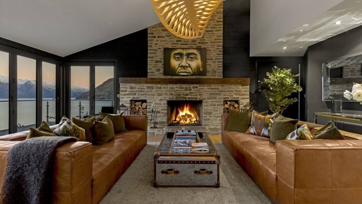 Fernhill House | NEWLY RENOVATED Matakauri House