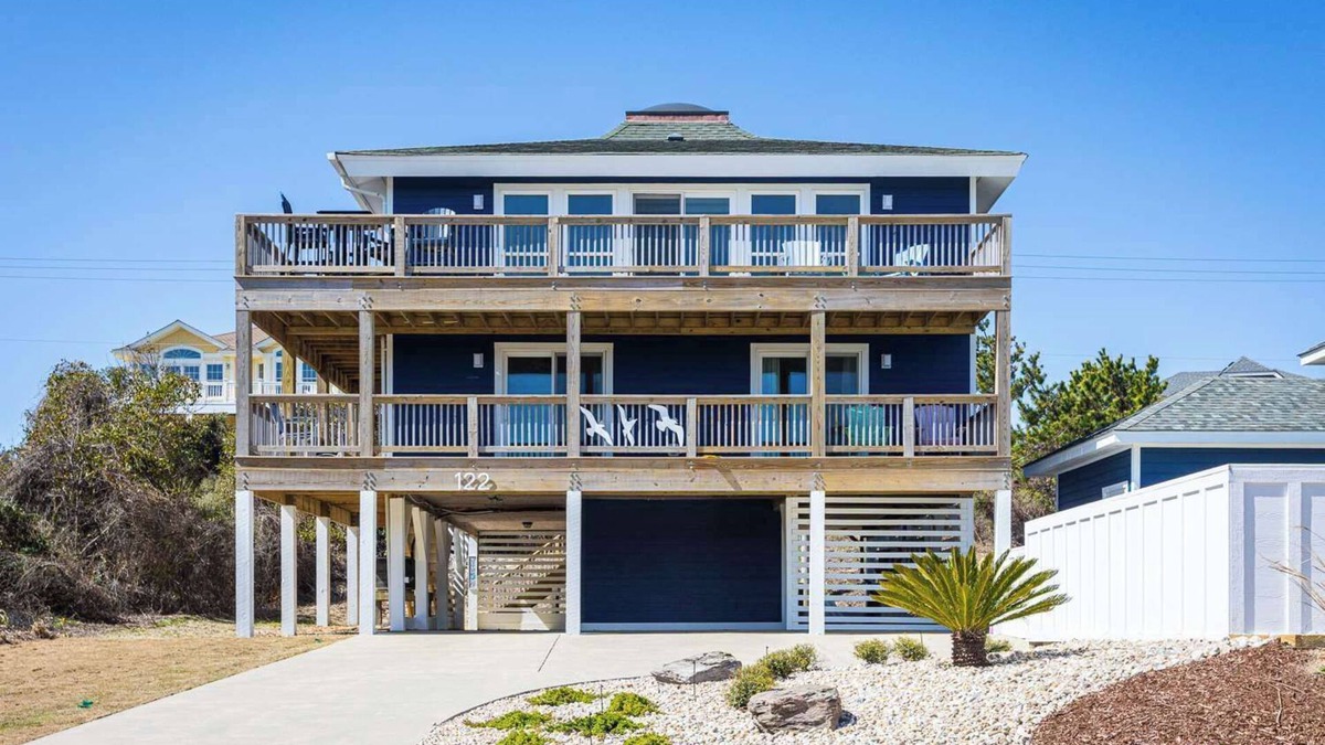 Wild Duck Dunes House | Newly Renovated Semi-Oceanfront Duck Home w/Pool
