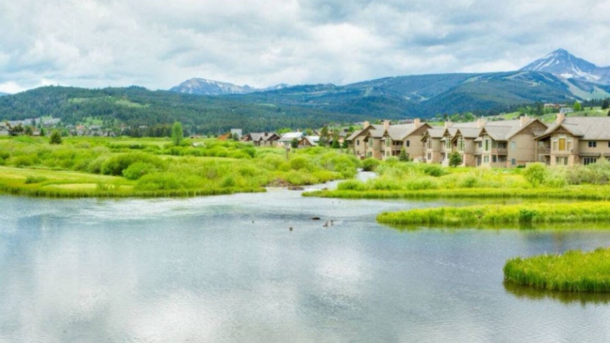 Cascade Highlands House | Newly renovated townhome near Town Ctr. Lone Peak views, rec room, new hot tub.