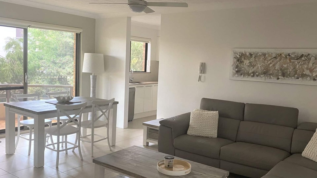 Forster Apartment | Newly Renovated Unit near Forster Main Beach!