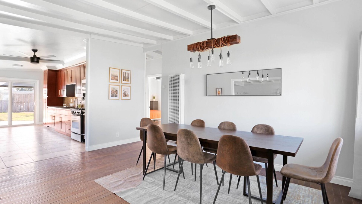 Imperial Beach House | Newly Renovated | Private | Spacious Yard | Pets