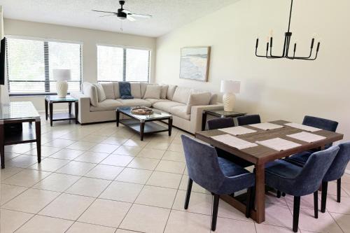 Sarasota House | Newly Updated 2BR 2BA Resort style getaway with heated pool
