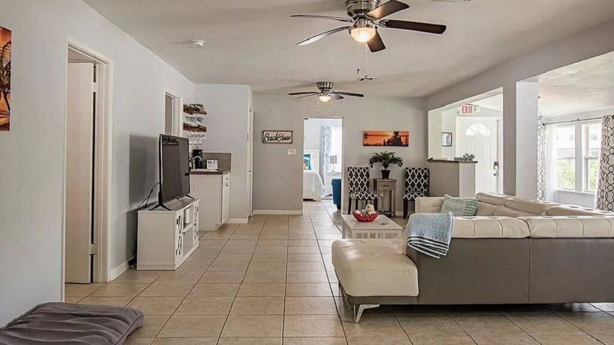 Rock Ridge House | Newly updated 3 bedroom/2 bath home 2.5 miles away from the beach!