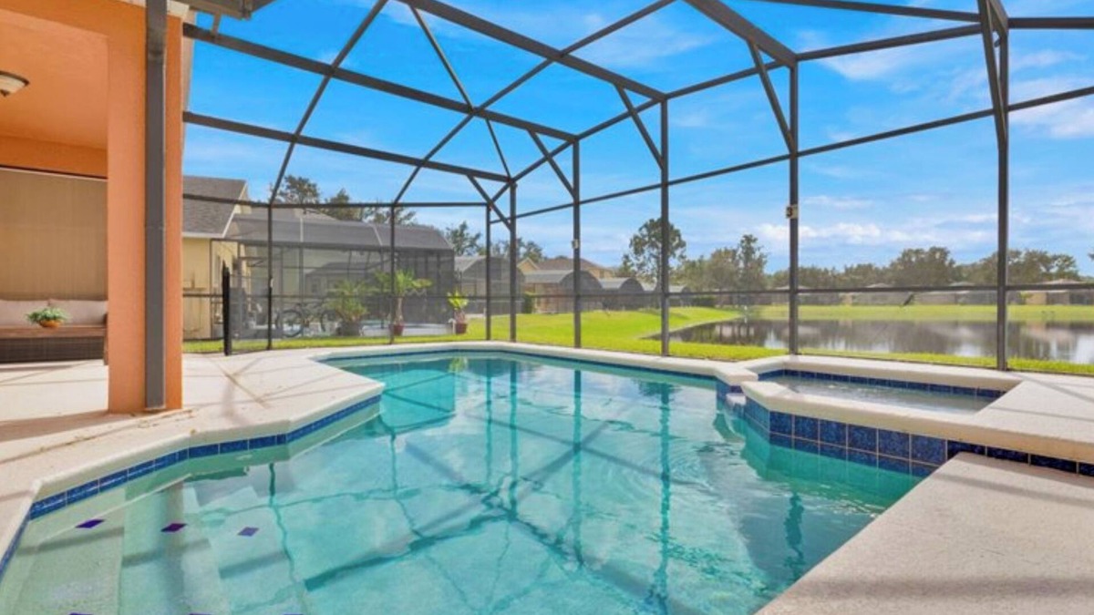 Silver Creek House | Newly Updated Disney Villa in Clermont w/Pool & Spa! Fun for the whole family!