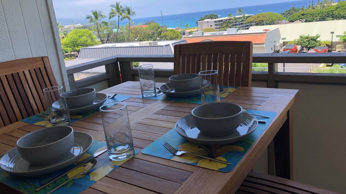 Historic Kailua Village Condo | Newly Updated - Stunning Downtown Kona Getaway With Ocean Views